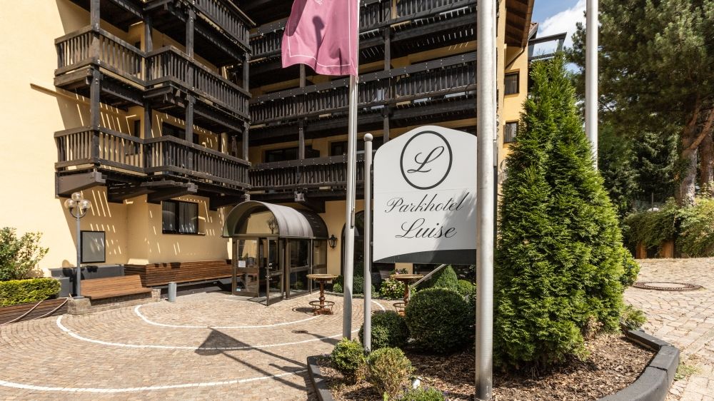 Parkhotel Luise - Contact - Parkhotel Luise Bad Herrenalb